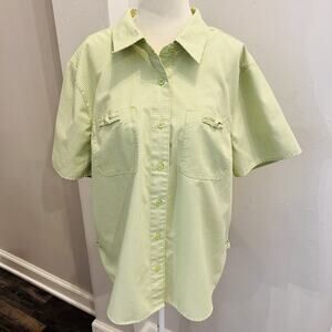 CJ BANKS Women’s Sz 1X Button Front Short Sleeve Top Lime Green Check (A0131)